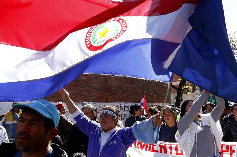 Movimiento campesino en Paraguay vuelve a las calles a exigir cumplimiento de sus reclamos.