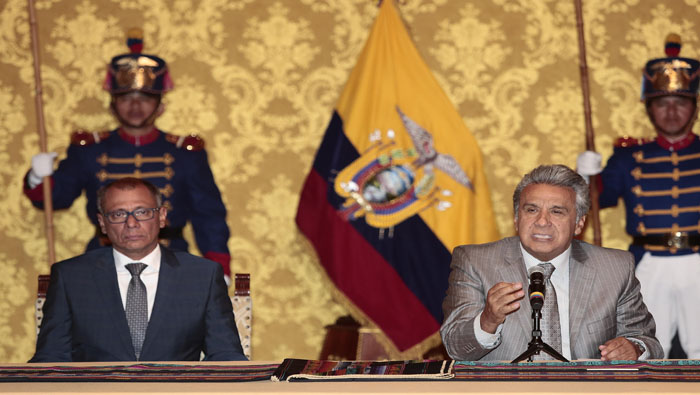 Tanto Lenín Moreno (d) como Jorge Glas (i) fueron electos en los ultimos comicios como presidente y vicepresidente del país, respectivamente.