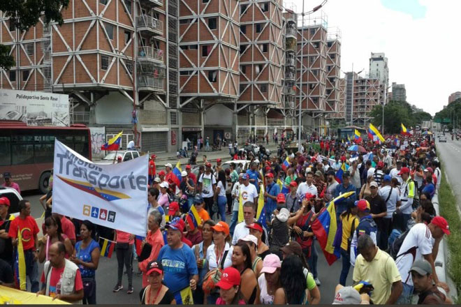 La movilización inició desde la sede de Cantv de la avenida Libertador hasta el Palacio Federal Legislativo.