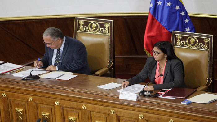 Rodríguez hizo énfasis en que la directiva de la AN no atendió la convocatoria de sesión ante la ANC.