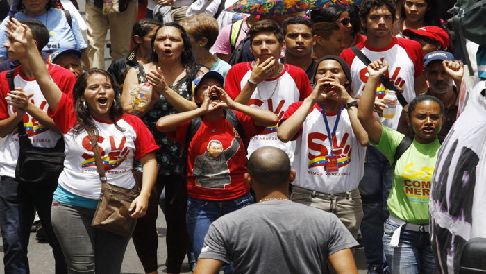 Solo en Caracas más de 50.000 personas se han sumado como voluntarios para participar en los ejercicios militares.