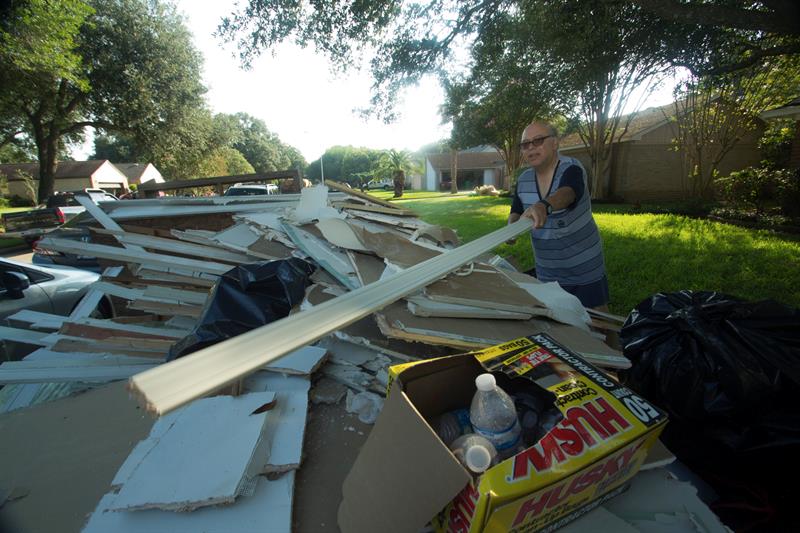 El huracán Harvey dejó cuantiosos daños en Texas y a miles de familia sin hogar.