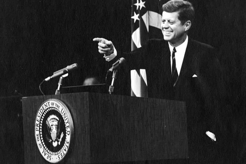 John. F. Kennedy, el mandatario más joven electo en el país, fue asesinado a mil días de tomar posesión como presidente.