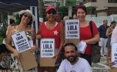 Instalan protesta a favor de Lula frente a edificio de Guarujá