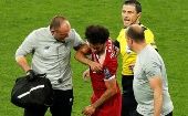 Salah se lesionó durante la final de la Champions, durante una jugada con Sergio Ramos que provocó que se lastimara el hombro izquierdo.