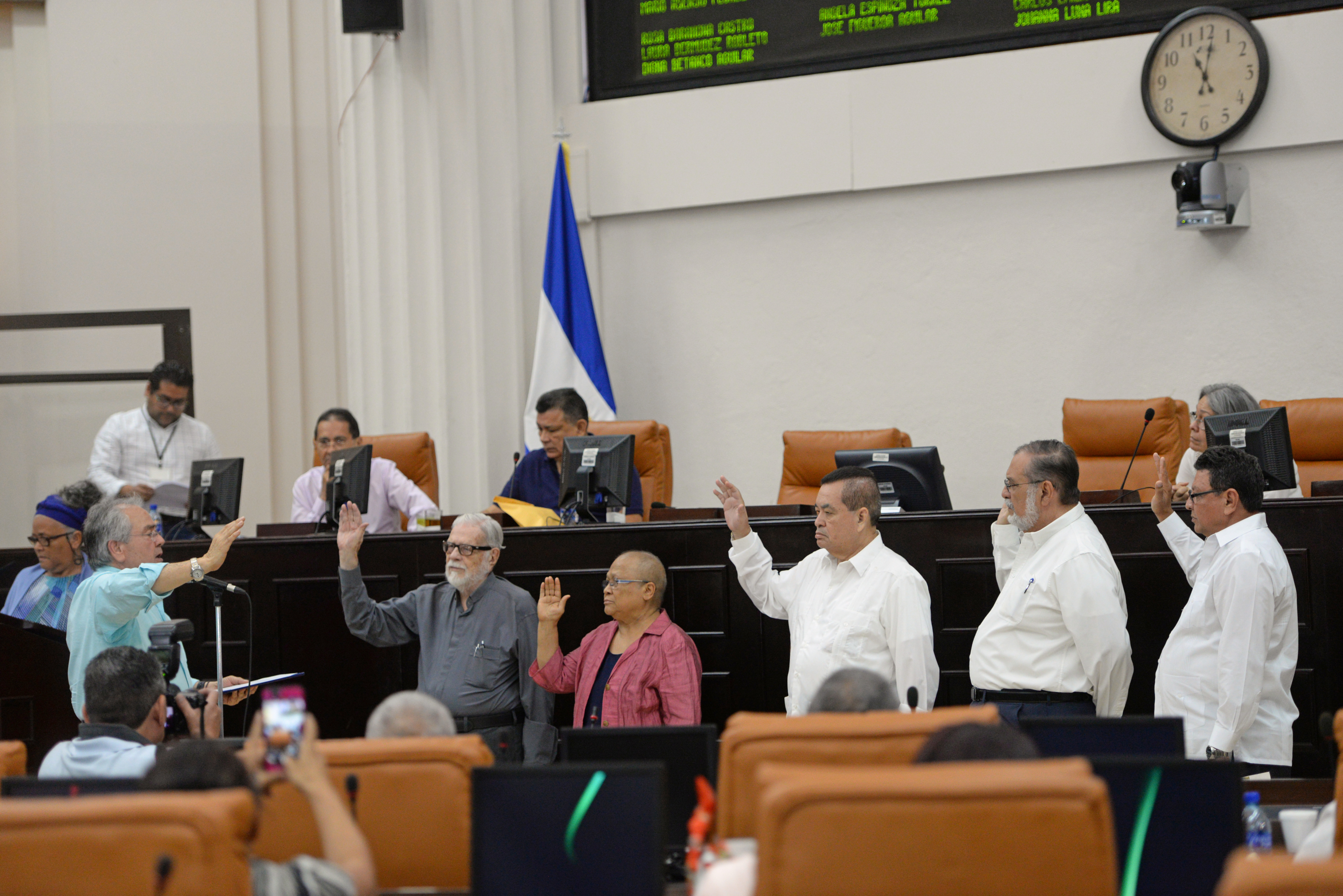 Luego de casi dos meses de violencia en Nicaragua, este viernes se prevé retomar el dialogó.