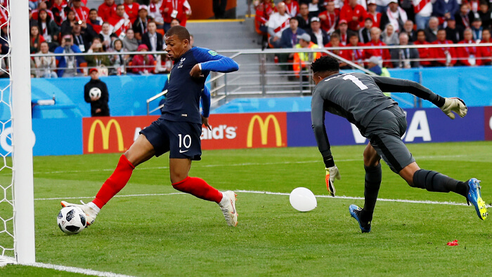 Con un gol de Kylian Mbappe, Francia se clasificó a la segunda fase del Mundial Rusia