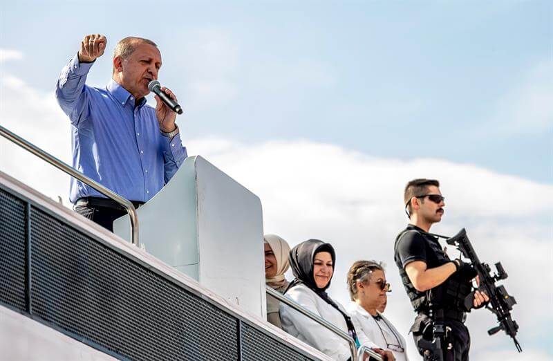 El presidente turco ha realizado varios  mítines en la capital del país para lograr obtener los votos necesarios.