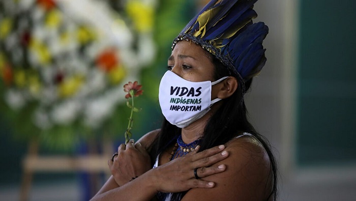 El actual gobierno brasileño ha implementado varias medidas que atentan contra la población indígena.