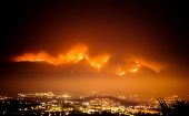 La consejera de Agricultura, Ganadería, Pesca y Desarrollo Sostenible, Carmen Crespo, sostuvo que el cambio climático  "se está haciendo ver claramente en estos incendios tan extraños.