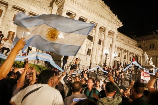 Los movimientos sociales aseguran que la seguridad laboral y económica del ciudadano argentino.