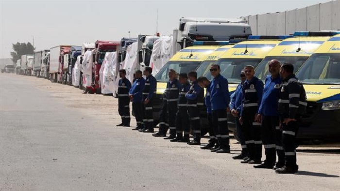 Durante su viaje a Rafah, el Secretario General de la ONU corroboró la existencia de largas filas de camiones con ayuda humanitaria aguardando por autorización de Tel Aviv para entrar a Gaza.