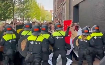 En Países Bajos, en las últimas semanas, miles de personas han sido reprimidas en las diversas protestas contra la Tel Aviv en varios centros de altos estudios.