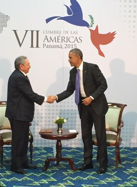 Celebran en todo el mundo encuentro entre Raúl Castro y Barack Obama