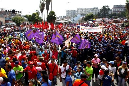 La movilización conmemora los 57 años de la caída de la dictadura de Marcos Pérez Jiménez.