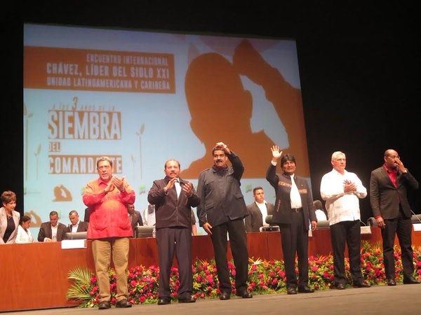 Líderes políticos y sociales de Venezuela y el mundo participan en el Foro internacional Chávez: líder del siglo XXI, unidad latinoamericana y caribeña. 