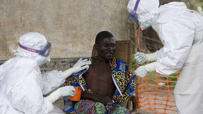 El virus se ha desatado por toda África occidental y ha causado estragos en varios países como Sierra Leona que decidió declarar emergencia nacional. (Foto: AP)