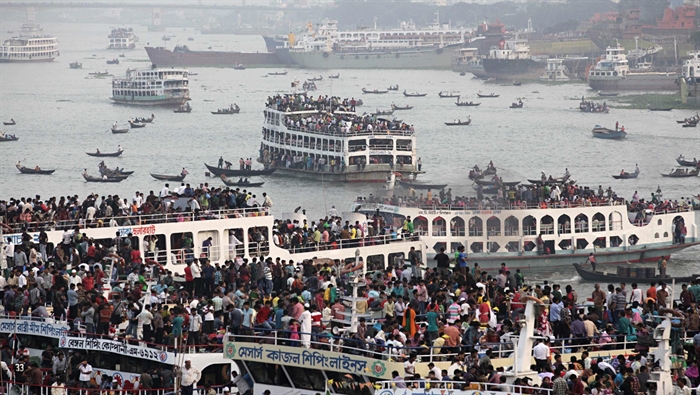 Los accidentes de ferry son comunes en el país. (Foto: Archivo)