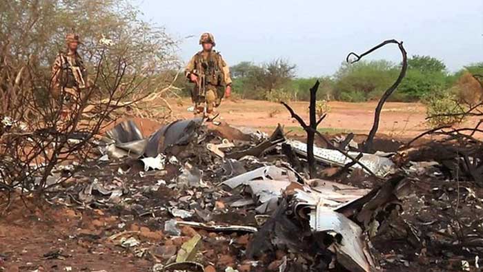 Desde que se reportó el accidente el gobierno de Mali contó con la colaboración de las autoridades de Francia (AFP)