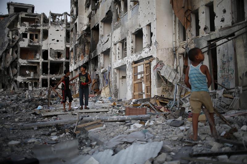 Escombros de las torres AL-Nada, Gaza. (EFE)