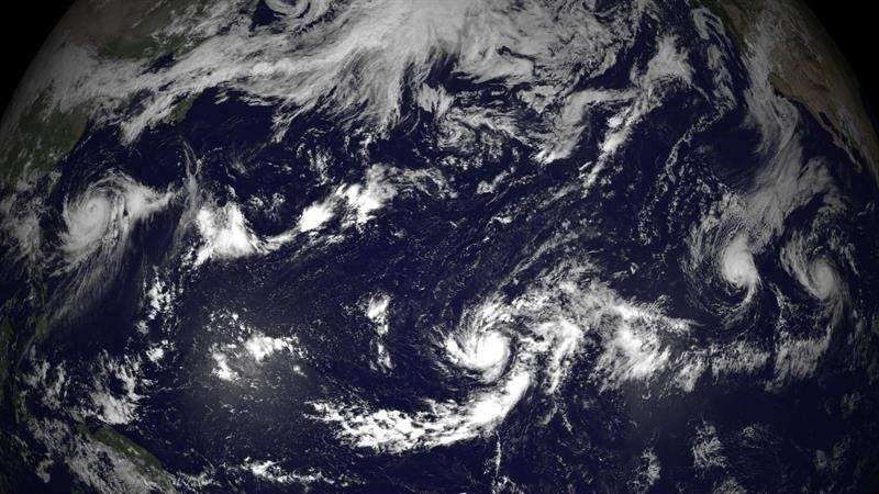Se pronostica que en las próximas horas, el huracán disminuya su velocidad. (Foto: AP)