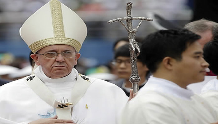 El papa instó a luchar contra el materialismo y la competitividad excesiva. (Foto: Yonhap News)