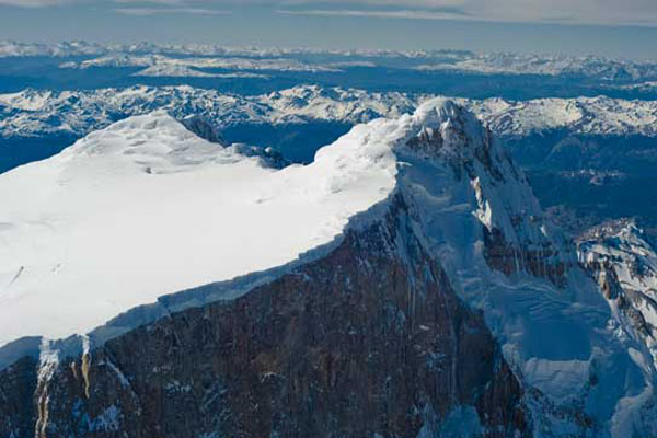 Cerro San Lorenzo ahora forma parte del Parque Nacional Perito Moreno de la Patagónia argentina (Foto: Archivo)