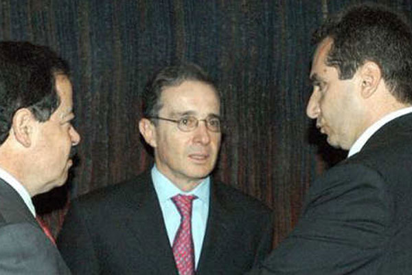 Uribe es investigado por presunto vínculos con el paramilitarismo y el narcotráfico (Foto: Archivo)