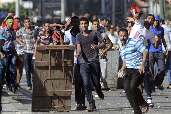 Este domingo se registraron nuevos enfrentamientos en Egipto. (Foto: Archivo)