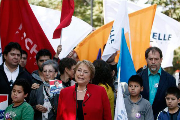 Bachelet es la candidata presidencial del partido Nueva Mayoría. (Foto: Archivo)