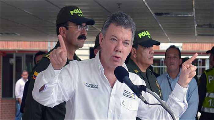 Santos asegura que la paz será la victoria de los militares y policías colombianos (eltiempo.com)