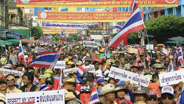 En Tailandia se registran protestas antigubernamentales con el saldo de varias personas fallecidas. (Foto: EFE)
