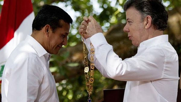 Santos condecoró a Humala con la Orden de Boyacá en el Grado de Gran Collar (Foto: EFE)