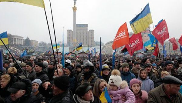 Economía ucraniana se intensifica a medida que las protestas se prolongan (Foto: AP)