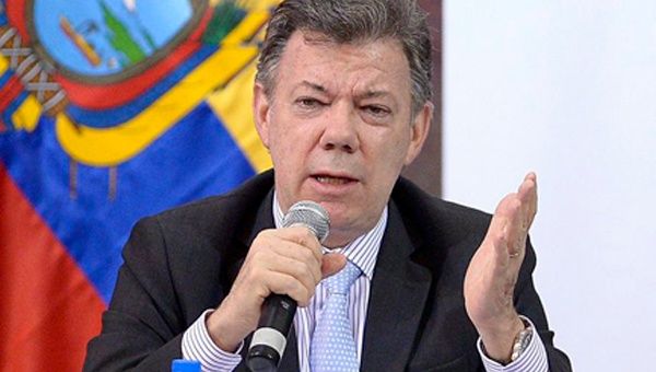 El estudio señala que habría una segunda vuelta en la que Santos obtendría 30 por ciento si su rival fuera Zuluaga, aliado del expresidente derechista Álvaro Uribe. (Foto: Archivo)