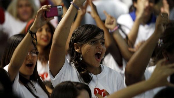Los jóvenes defensores de la Revolución Bolivariana marcharán por la paz desde el Ministerio del Poder Popular Para la Educación (centro). (Foto: AVN)