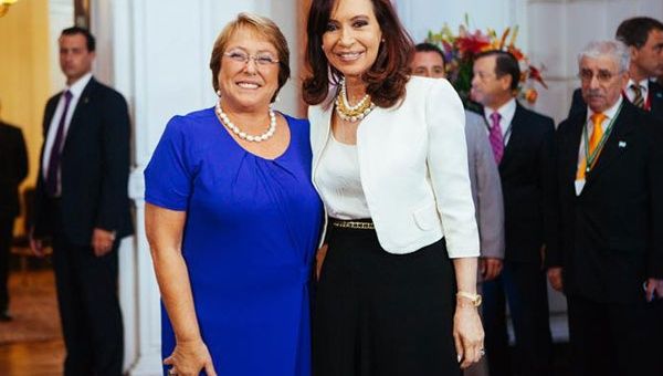 Cristina Fernández se reunió con Bachelet previo a los actos de juramentación (Foto: EFE)