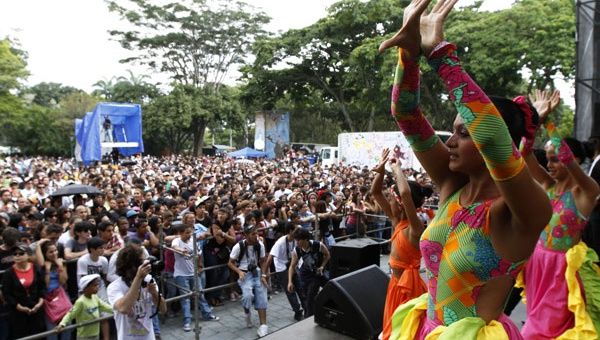 A través de múltiples actividades culturales los venezolanos han demostrado que quieren paz. (Foto: AVN)