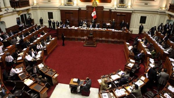 Luego de tres sesiones, este lunes el Congreso de Perú dio el voto de confianza al nuevo Gabinete Ministerial del dignatario Ollanta Humanala. (Foto: Archivo).