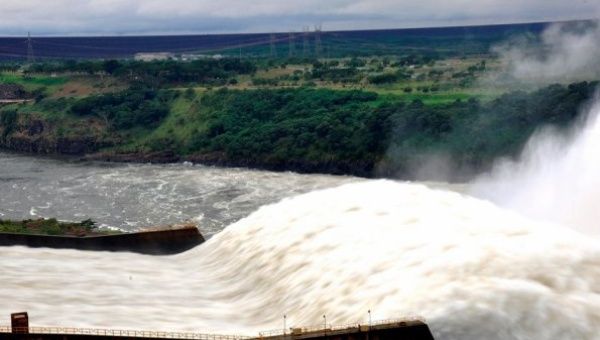Las hidroeléctricas fronterizas de  Jirau y San Antonio podrían estar incidiendo en las inundaciones de la población Guayamerín (Foto:Archivo)