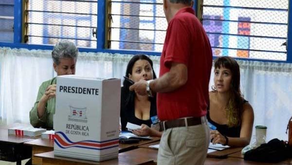 Costa Rica celebró este domingo la segunda vuelta de las elecciones presidenciales para determinar al sustituto de Laura Chinchilla en la presidencia (Foto: elnuevodiario)