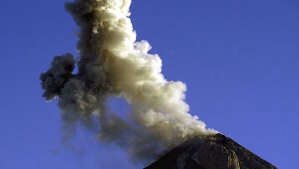 Hasta el momento no ha sido necesario evacuar a ninguna persona por el volcán de Fuego. (Foto: EFE) 