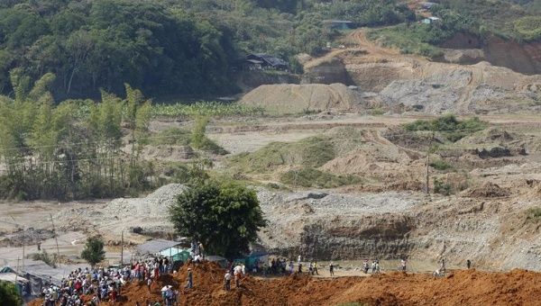 Rescate de sepultados en mina colombiana podría tardar días  