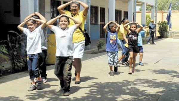 El próximo lunes iniciarán las clases en seis municipios de los departamentos de Managua (capital) y León (noroeste). (Foto: La Prensa). 