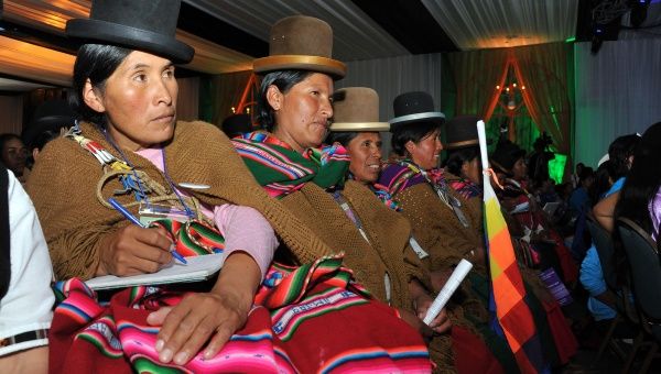 Finaliza en Bolivia Cumbre Internacional de Mujeres