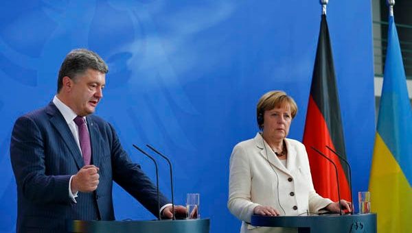 La canciller alemana elogió las elecciones en Ucrania donde resultó ganador el empresario Piotr Poroshenko. (Foto: Reuters)