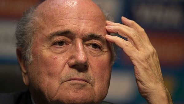 Blatter recibió la recomendación en Brasil, a pocos días del inicio del Mundial. (Foto: EFE)