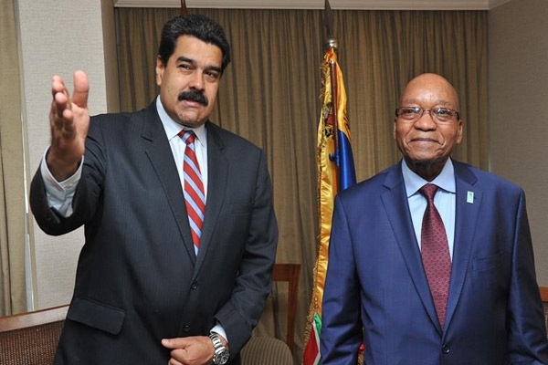 Los presidentes Maduro y Zuma se reunieron en el contexto del encuentro BRICS-Unasur. (Foto: @DrodriguezMinci)