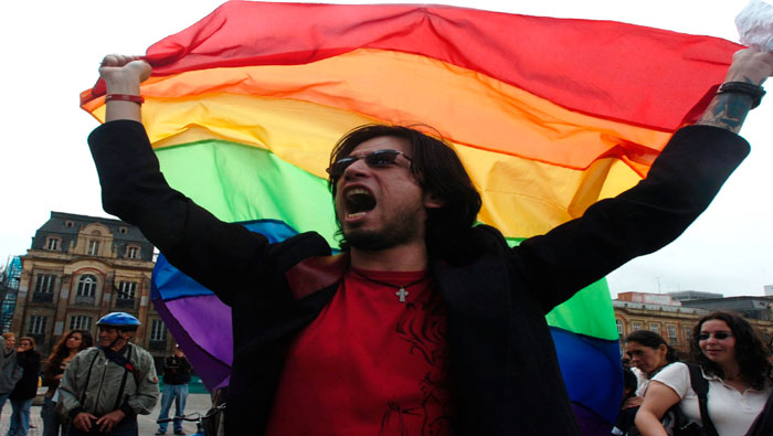 Las parejas homosexuales en Florida tienen prohibido casarse debido a una enmienda constitucional del 2008. (Foto: EFE)