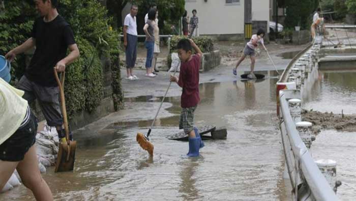 El gobierno de la prefectura de Kioto ordenó la reubicación inmediata de unas 34 mil personas afectadas por las inundaciones en sus viviendas (Archivo)
